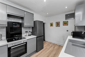 Photo 24- click for photo gallery